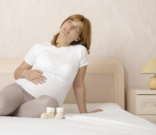 Er der noget galt når jeg ikke kan mærke livmoderen i uge 16? Gravid i uge 16. Er der noget galt når jeg ikke selv kan mærke livmoderen?